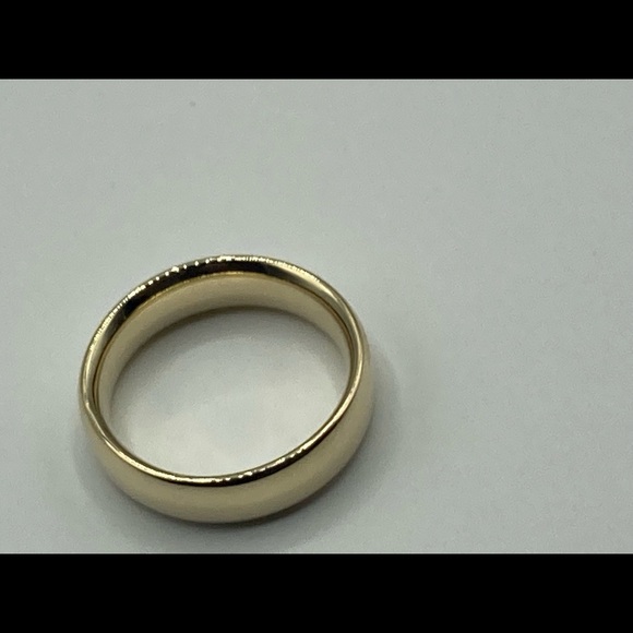 14k Yellow Gold 6mm Men’s Wedding Ring Mens Wedding Band Size 9 - Picture 4 of 6